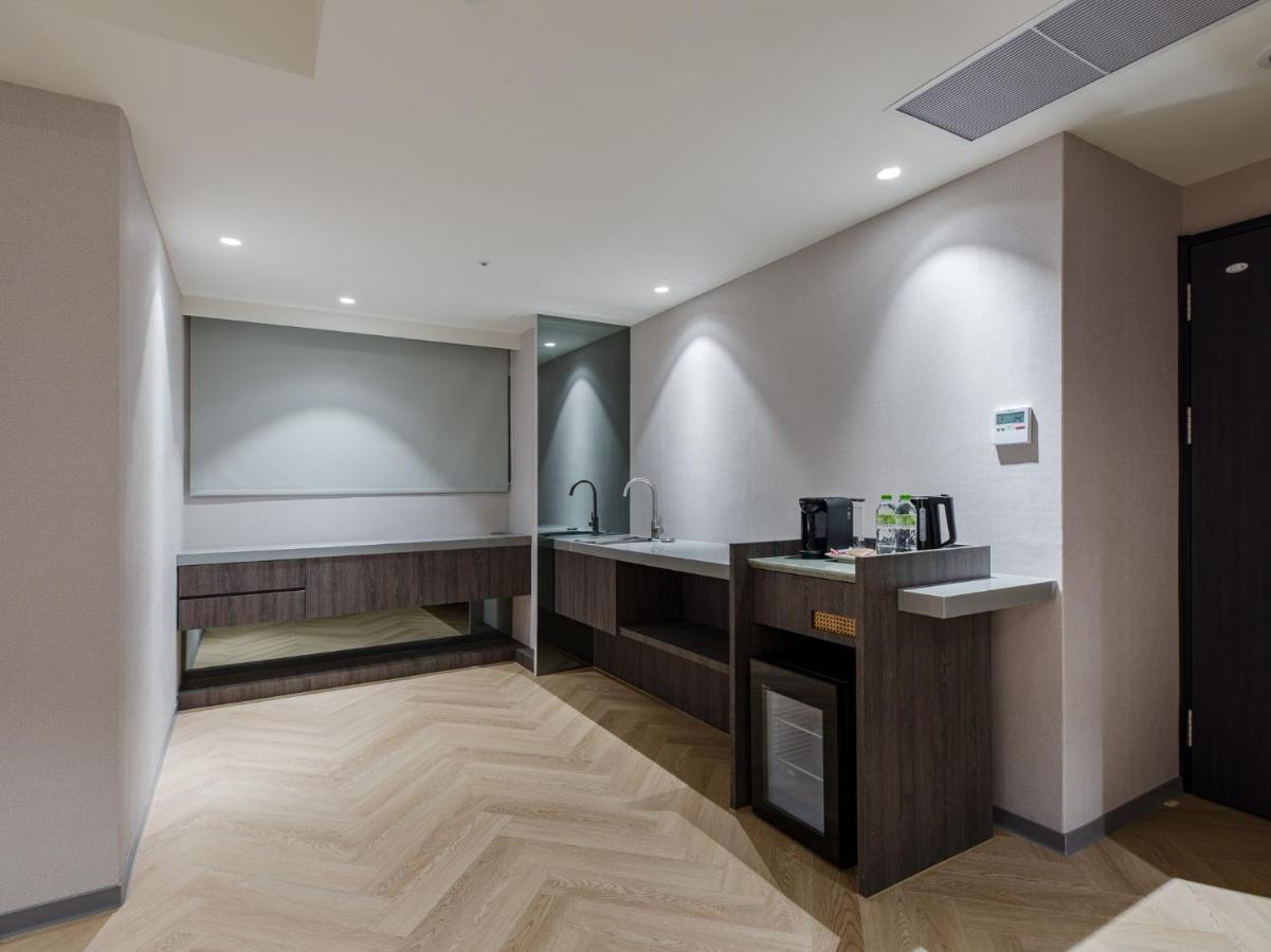 Dahu Park Hotel Taipei Extérieur photo